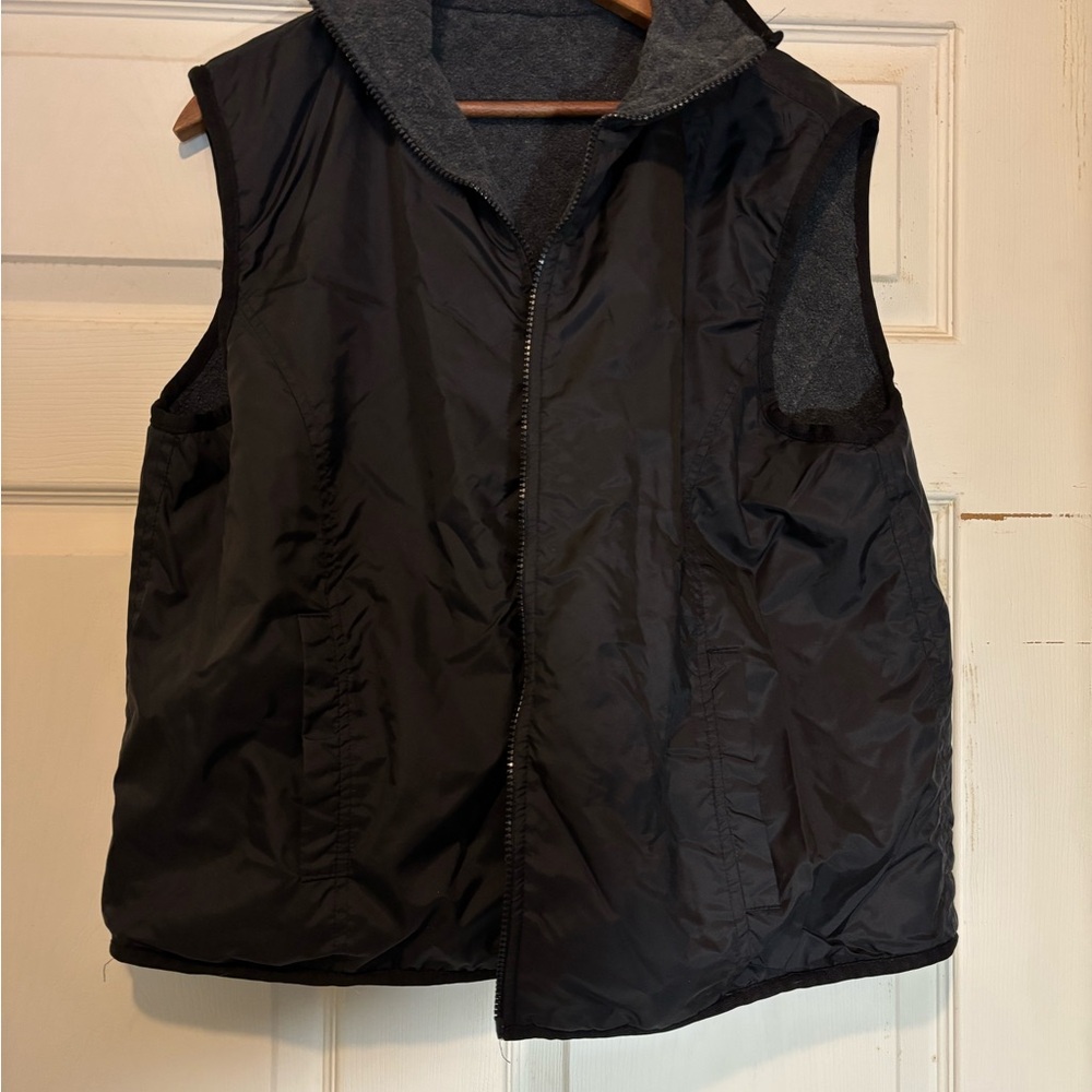 Woman’s Reversible Gray Vest - Picture 2 of 2